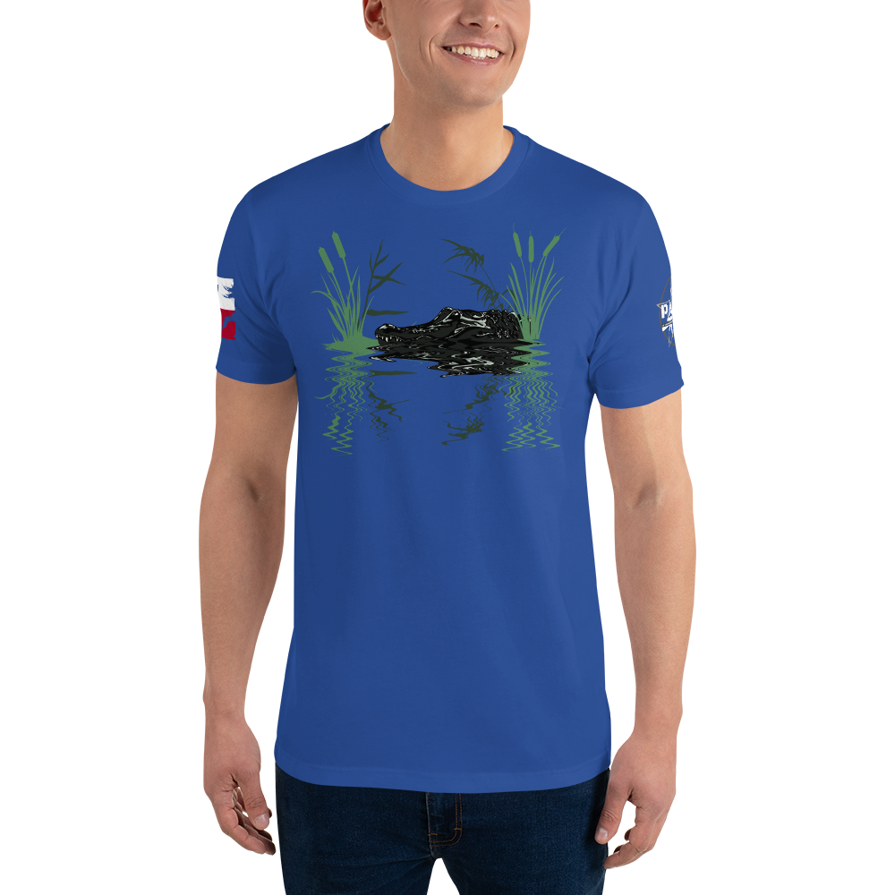 Gator In The Grass Men's Fitted T-Shirt (Southern Shadows Collection)